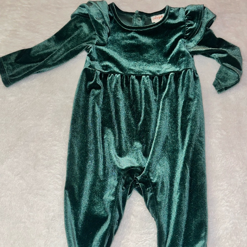 Cat & Jack Baby Girl Green Velvet Velour Holiday Jumpsuit Romper 6-9